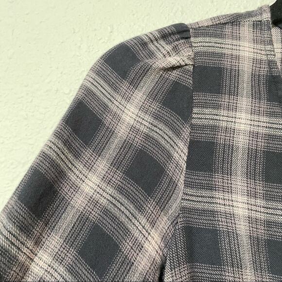American Eagle Grey Pink Plaid Long Sleeve Wrap Dress Womens S Fall Flannel Mini - Picture 4 of 11